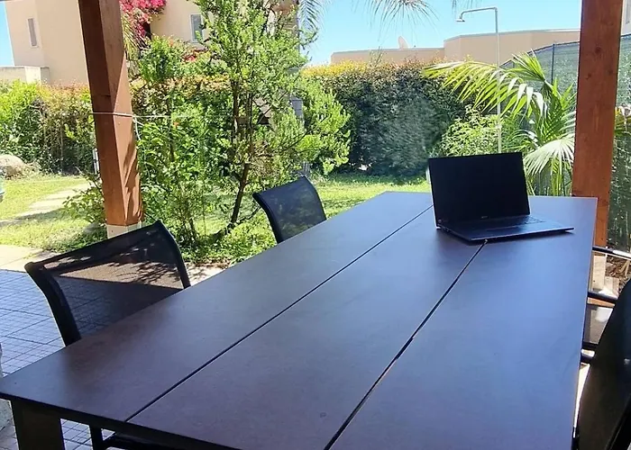 Ferienunterkunft In Апартаменты *